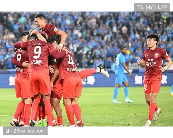 通讯：医疗团队紧急入场，记录南通支云球员受伤救治全过程